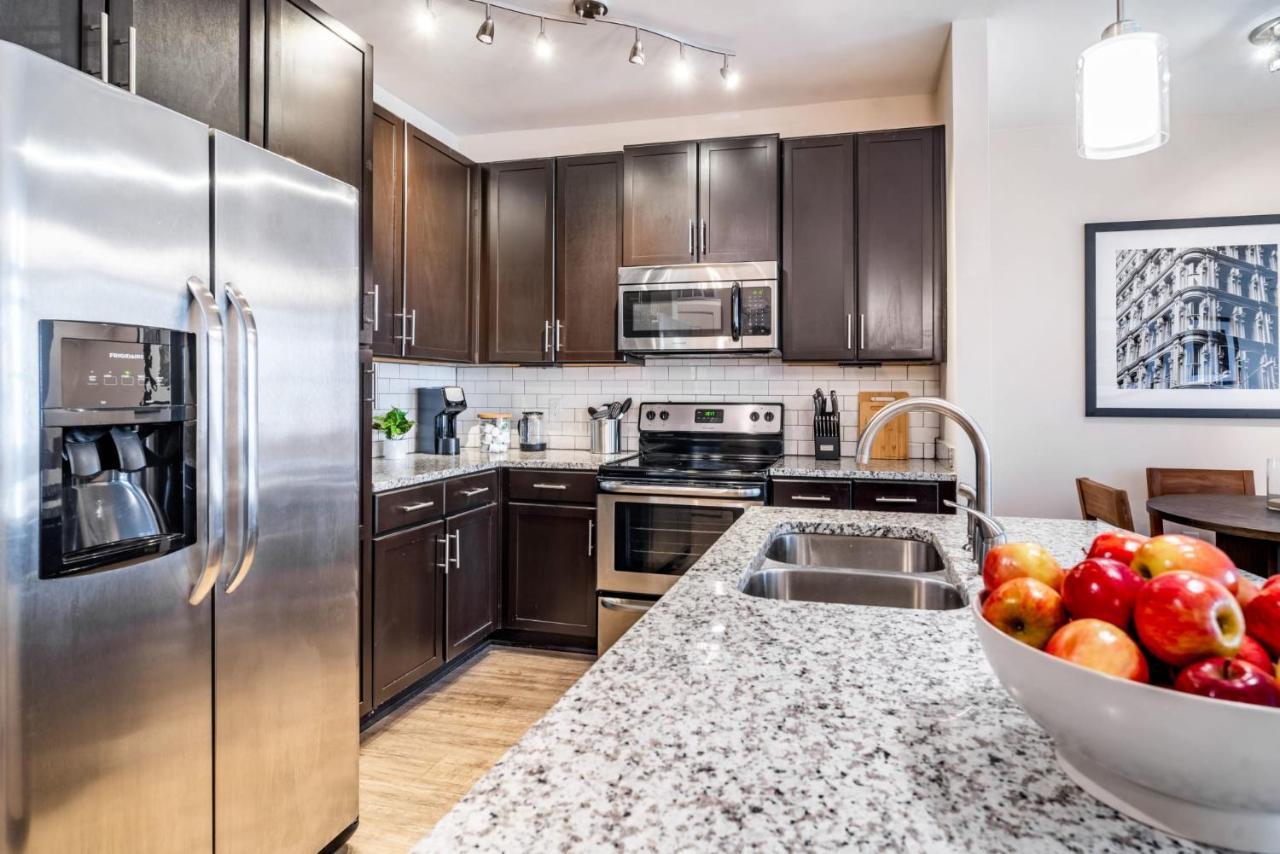 Cozy And Bright Apartments At Marble Alley Lofts In Downtown Knoxville Exterior photo