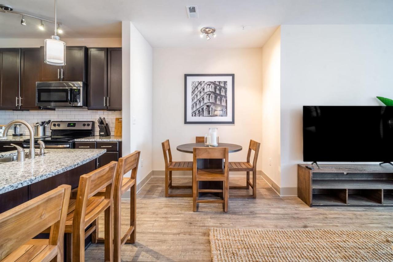 Cozy And Bright Apartments At Marble Alley Lofts In Downtown Knoxville Exterior photo